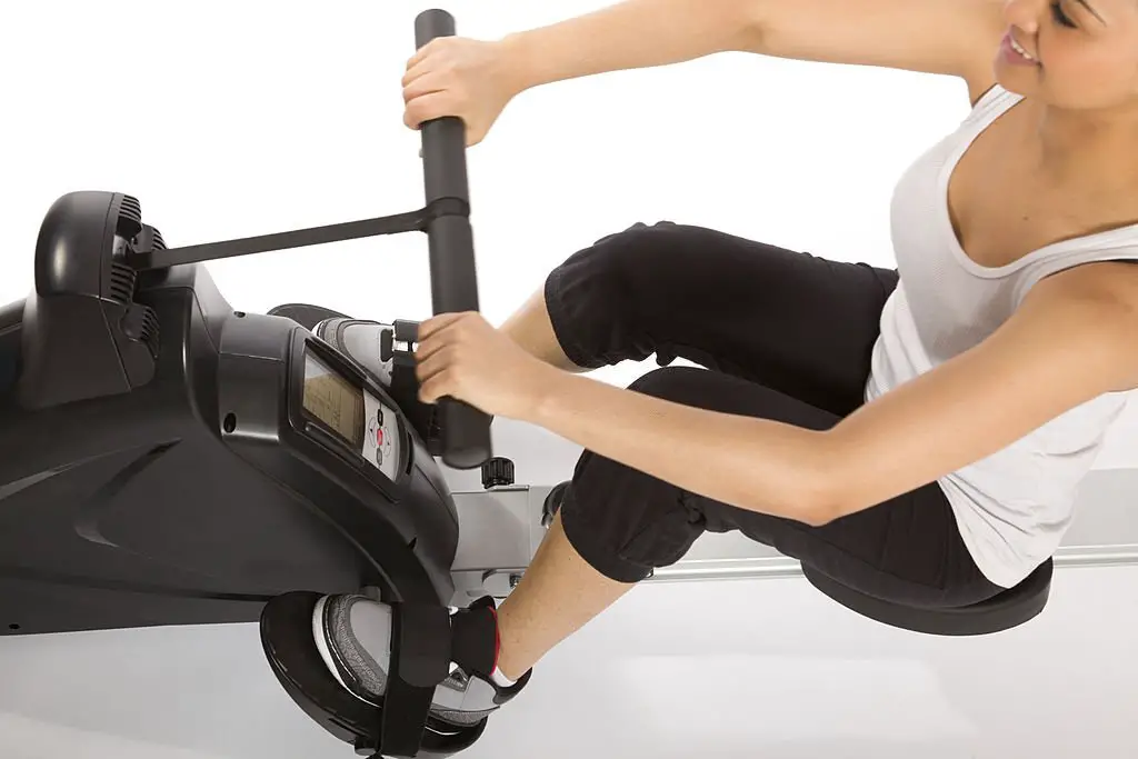 Factors to consider when choosing a water rowing machine